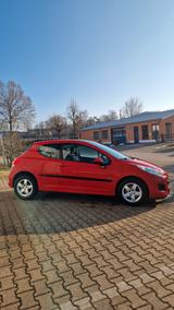 Peugeot 207 Urban Move - Peugeot 207: Limousine