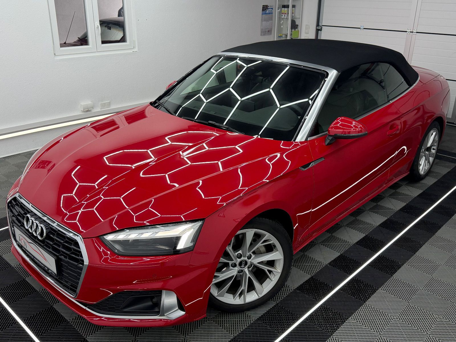 Fahrzeugabbildung Audi A5 Cabriolet 40 TFSI Quattro/AHK/MATRIX/VRTL PIT