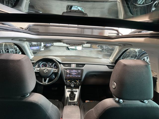 Skoda Octavia *PANO*SitzStandLenkradHZ*ACC*AHK*NAVI*