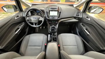 Ford C-Max - 12