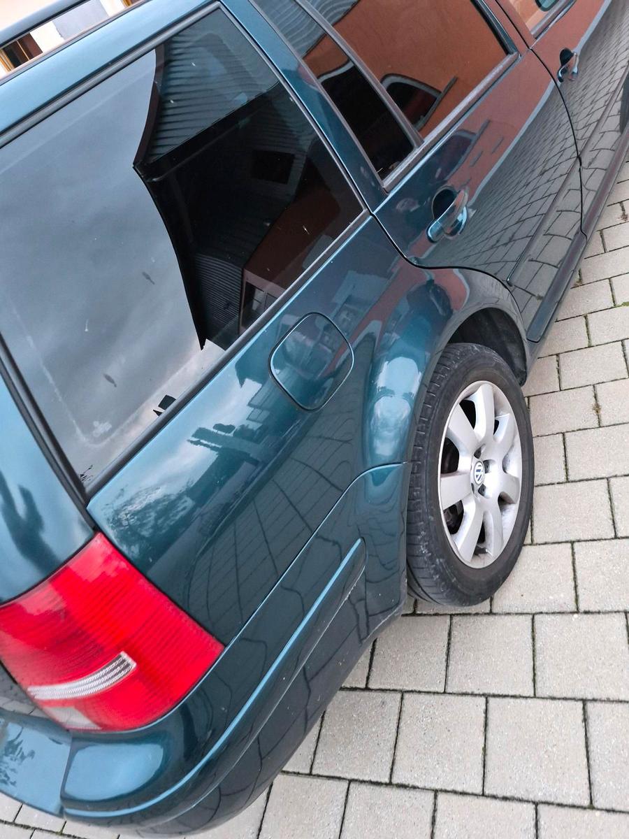 Volkswagen Golf 2004 — engine 105 HP (77kW)