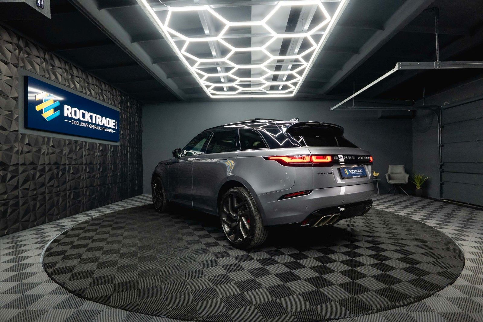 Fahrzeugabbildung Land Rover Velar SV Autobiography Dynamic Edition *ACC*19%*