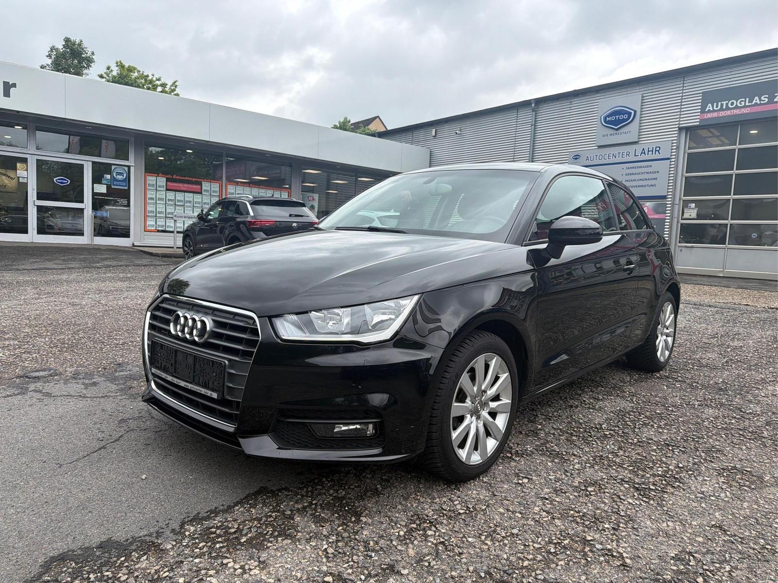 Audi A1 1.0 TFSI basis ultra