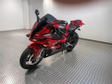 BMW S 1000 RR - BMW MOTORRAD R100R