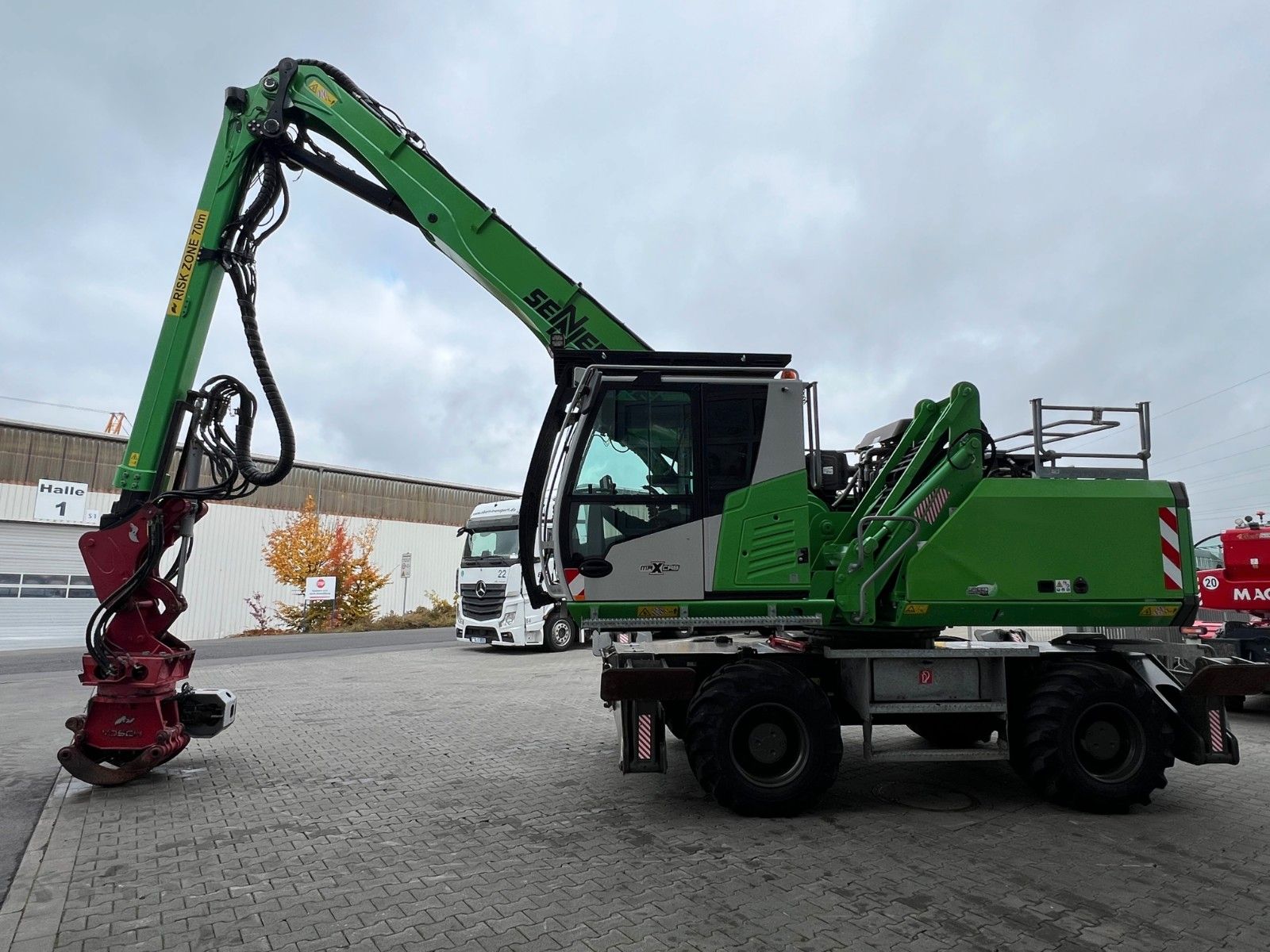 Fahrzeugabbildung Sennebogen 718 / inkl. Vosch Fällzange / nur 1.965h!