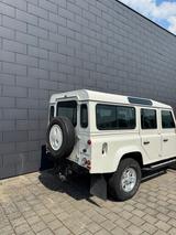 Land Rover Defender 110 Td4 Station Wagon E  - gebrauchte Land Rover Defender aus dem Jahr 2010