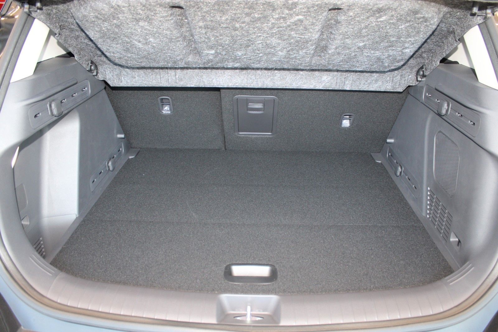 Fahrzeugabbildung Kia Seltos 1.6 T-GDI 2WD Spirit DRIVEWISE SOFORT