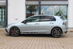 VW Golf VIII Lim. GTI Clubsport / PERFORMANCE / IQ