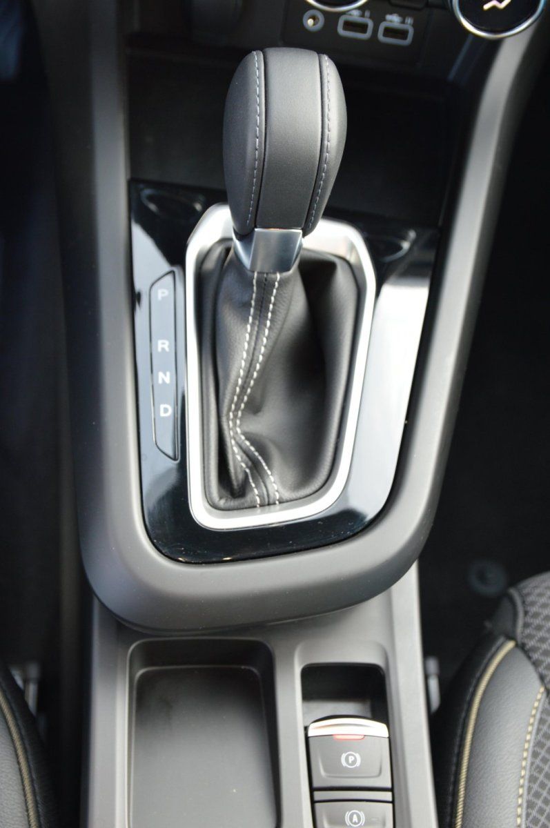 Fahrzeugabbildung Renault Arkana   Techno LED SHZ Navi Kamera