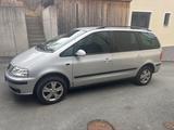 Seat Alhambra Sport 1.9TDI PD 85kW Allrad Sport - Seat Alhambra mit Diesel-Antrieb: Kleinbus, 1.9
