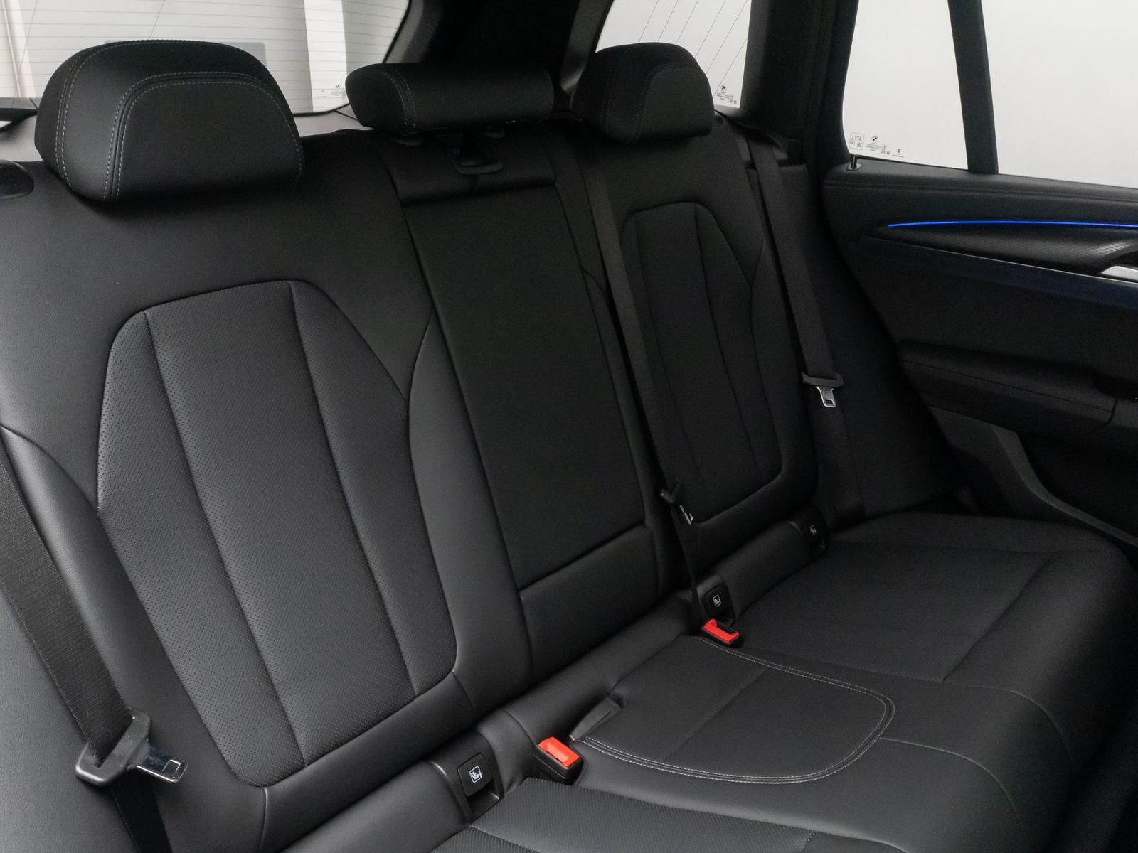 BMW X3 xD20d  M Sport AHK Alarm Kamera DAB Laser 19"