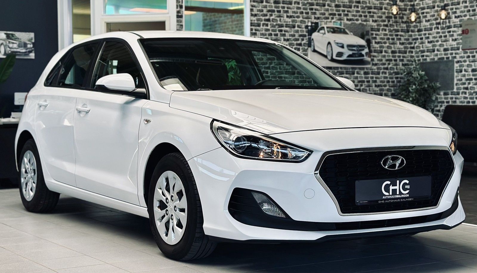 HYUNDAI i30