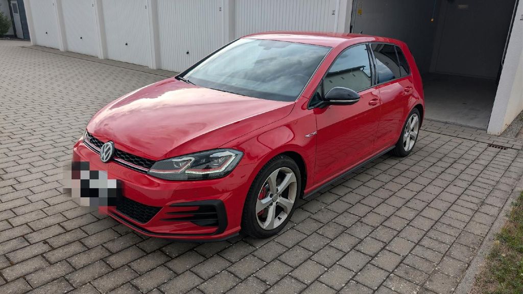 Image of Volkswagen Golf