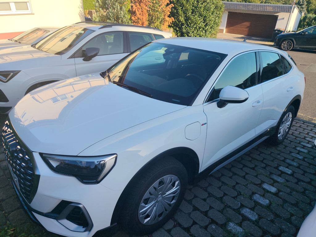 Image of Audi Q3