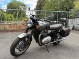 Triumph Bonneville T120, kaum gefahren! Wie neu. - Offers