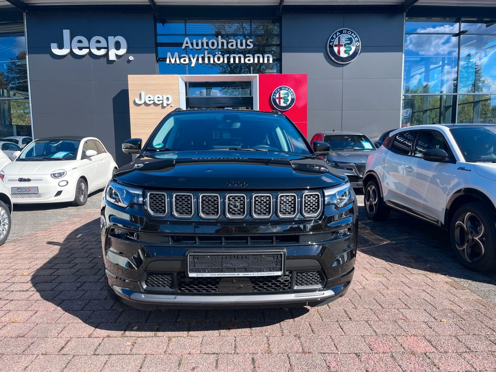 Fahrzeugabbildung Jeep Compass Summit Mild-Hybrid FWD