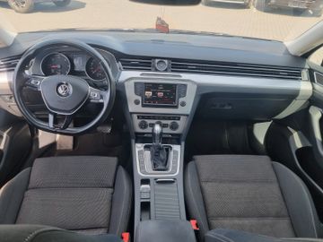 Volkswagen Passat Variant - 8