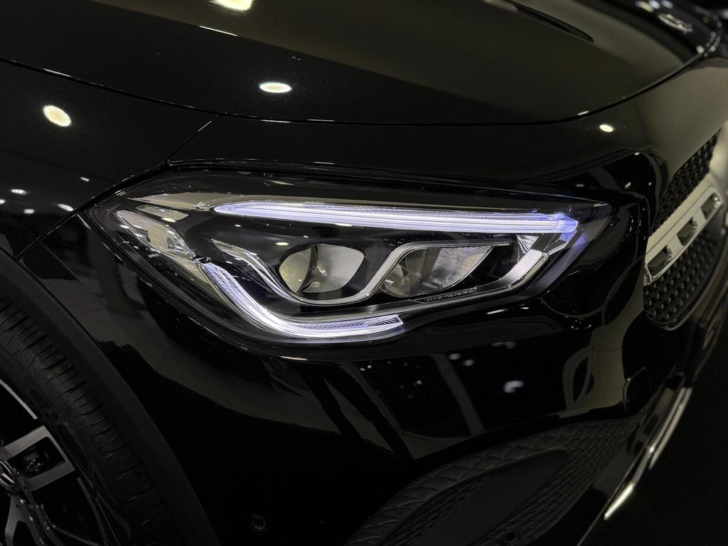 Mercedes-Benz GLA 220