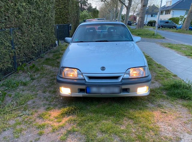 Opel Omega A 3000 H Zul.