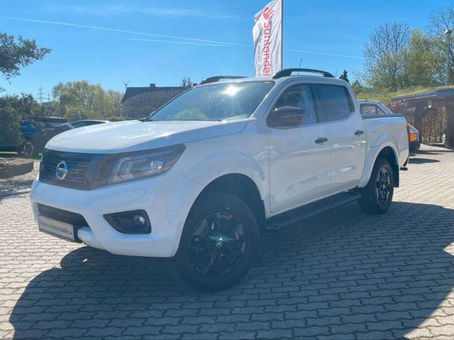 Nissan Navara NP300 N-Guard Double Cab 4x4