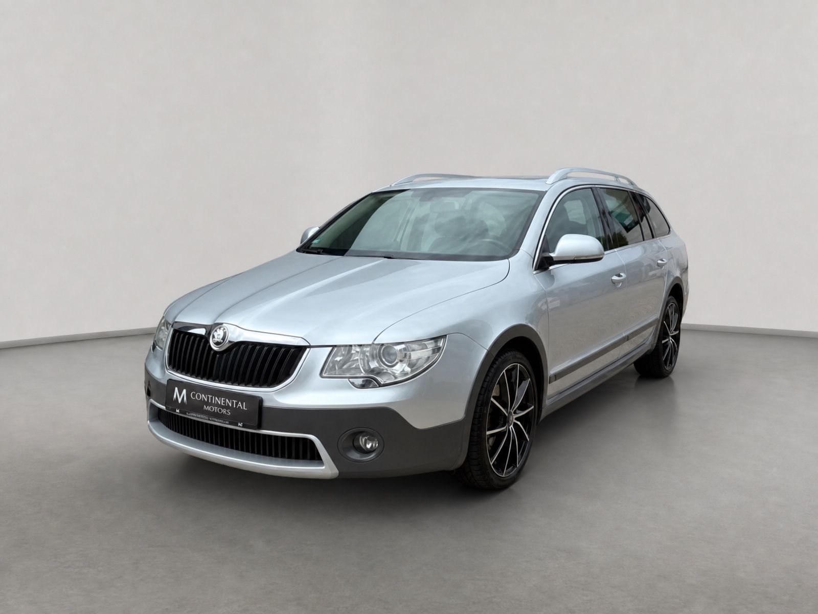 SKODA Superb Superb 2.0 TDI Elegance 4x4*DSG*Pano*Xenon*, Ansicht 2