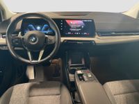 BMW 220 Active Tourer - Vorschau Bild 12