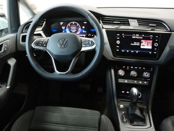 Volkswagen Touran 2.0 DSG R-Line 7-Sitze AHK Kamera