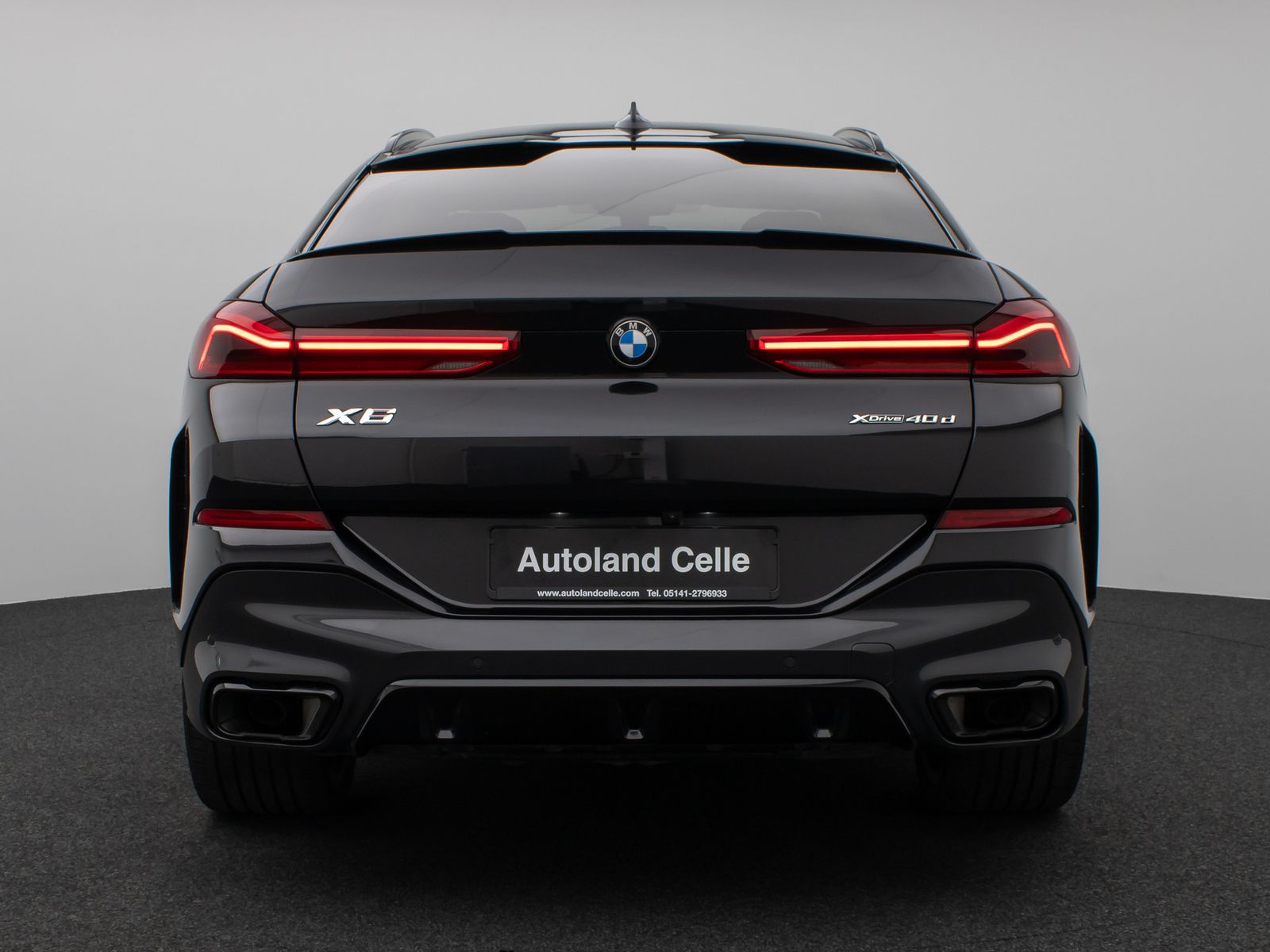 Fahrzeugabbildung BMW X6 xD40d M Sport Panorama 360°Laser HUD DAB H/K