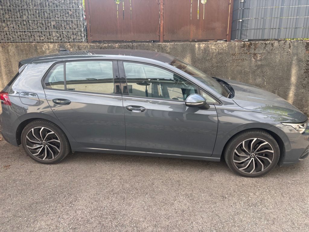 Image of Volkswagen Golf