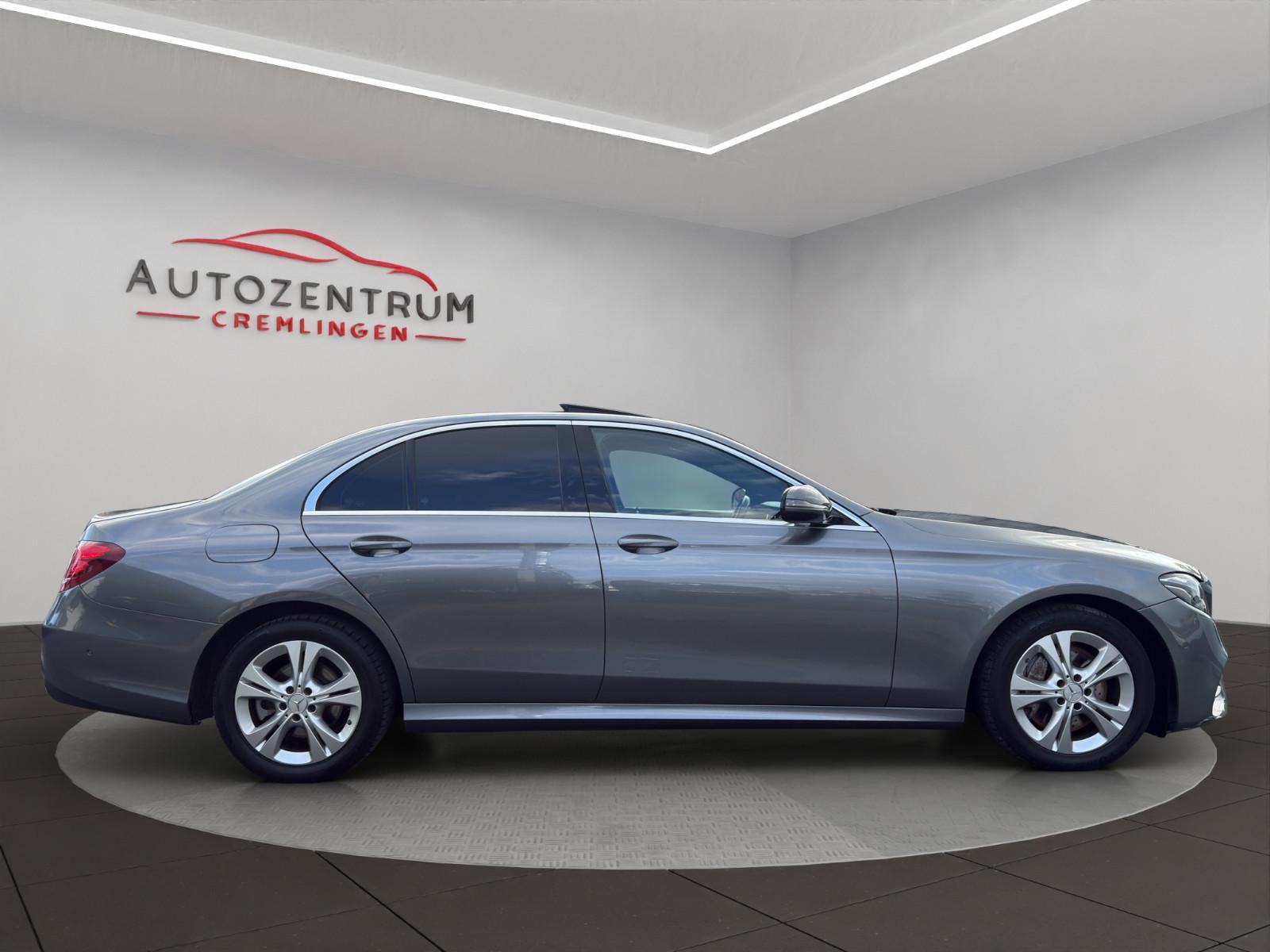 Mercedes-Benz E 220d AMG 9G SHD MULTIB NAVI TOTW CAM TEMP