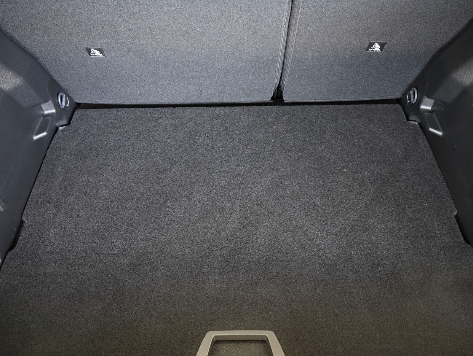Fahrzeugabbildung Peugeot 2008 1.2 PureTech 130 Allure