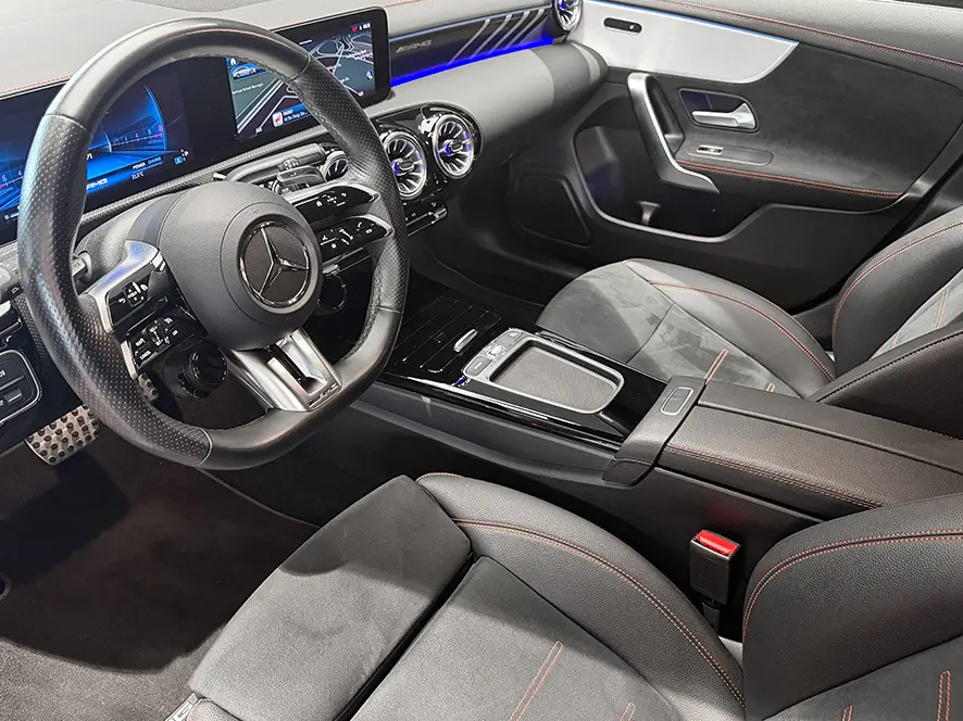 Mercedes-Benz CLA 35 4M SB Night+LED+Pano+Totwinkel+WinterP