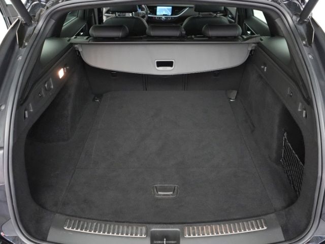 Insignia B ST BUSINESS ELEGANCE CDTI+ANHÄNGERKUP