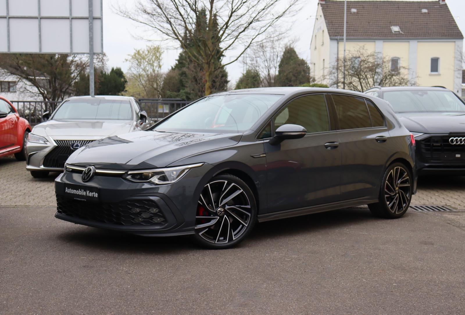 Volkswagen Golf VIII Lim. GTD ACC IQ.LIGHT DCC NAVI HUD H&K