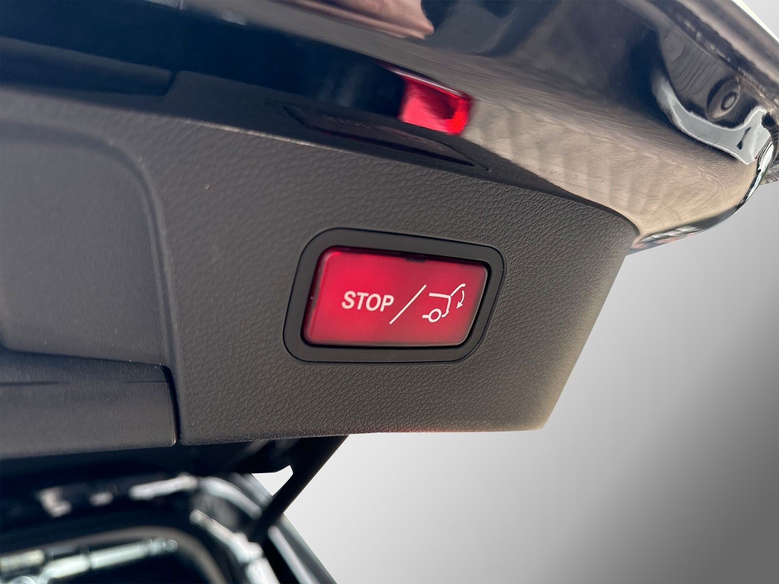 Fahrzeugabbildung Mercedes-Benz GLA 200 CDI *Allrad*AHK*Navi*Parkass*Teilleder