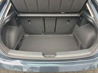 SEAT Leon 1.5 eTSI DSG FR SHZ PDC KAM LED 17