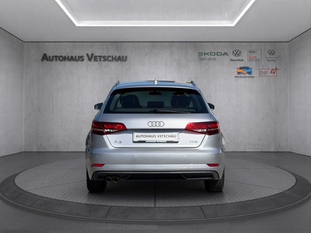A3 1.5 TSI Sportback/Xenon/SHZ7GJR/PDC/Navi