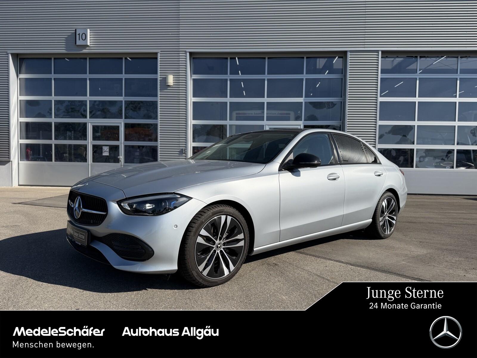 Mercedes-Benz C 180 Avantgarde Night 18" Pano D-Light 3D NP59