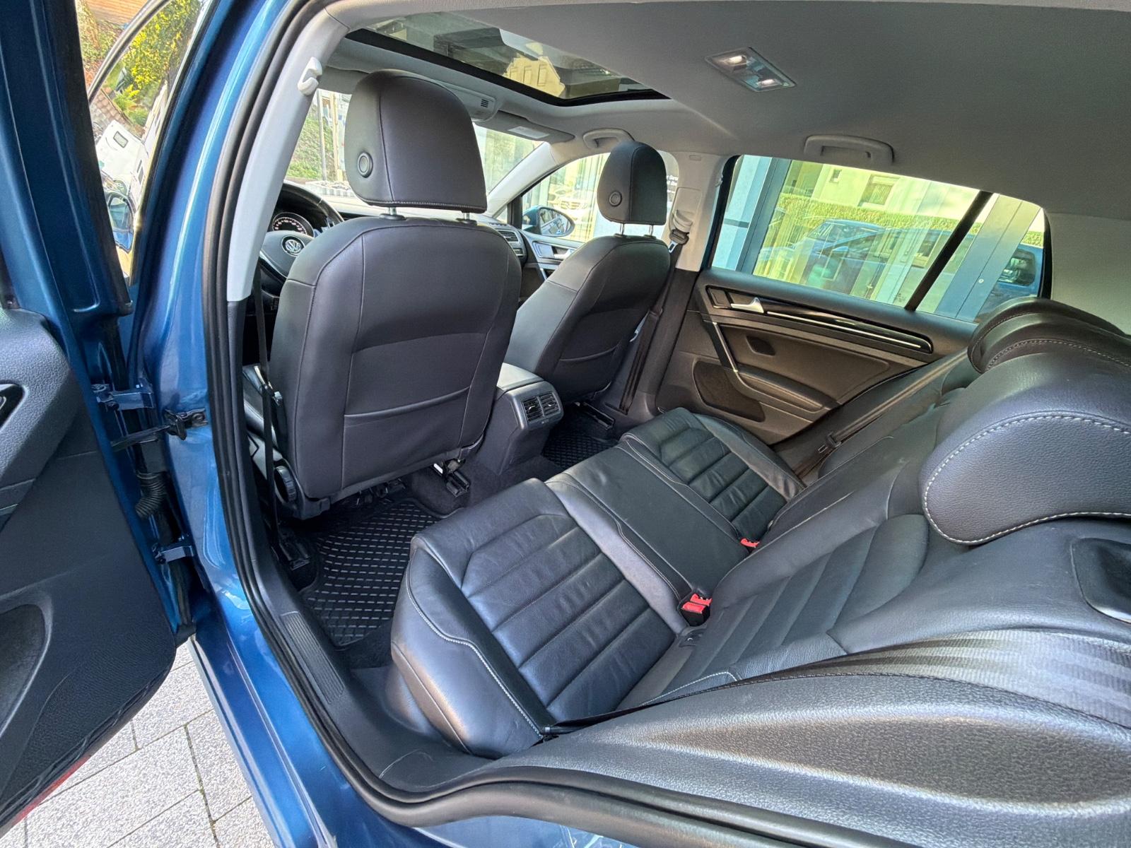 Volkswagen Golf VII 1.4 TSI Lim. Highline DSG*Pano*Standhz
