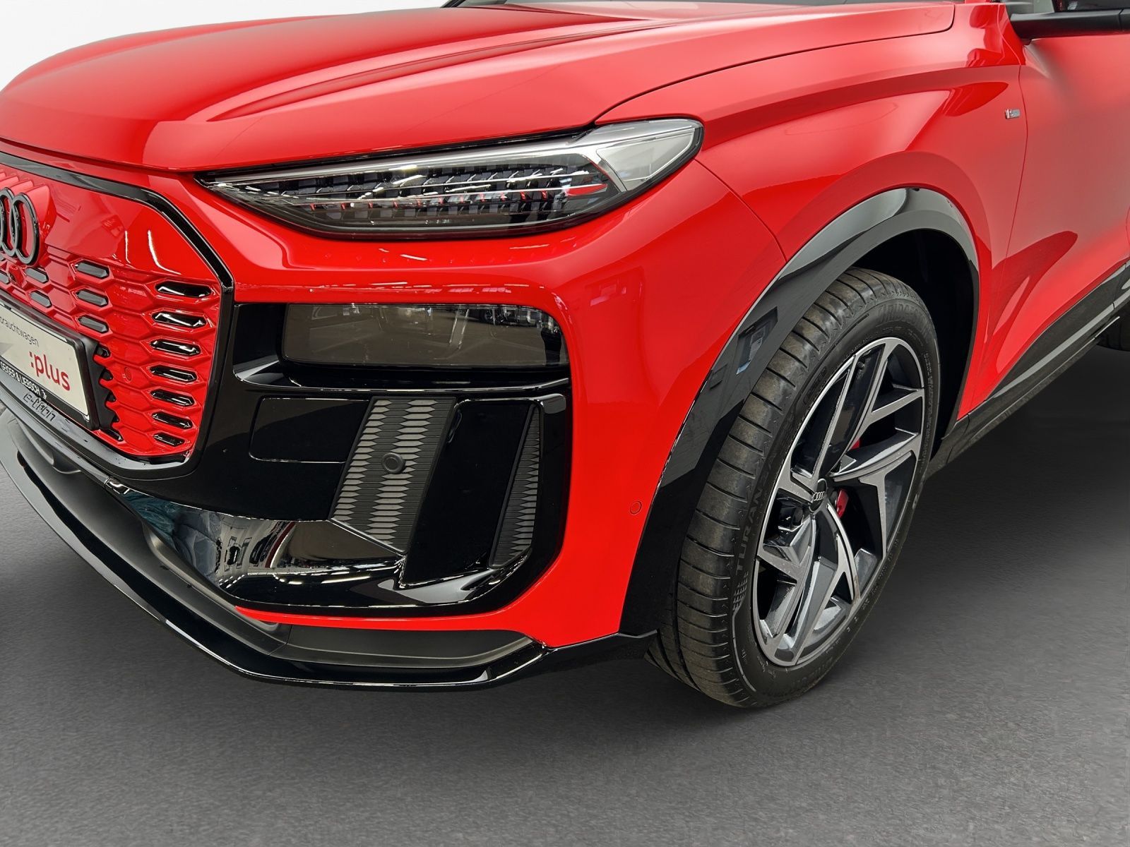 Audi Q6 e-tron - Bild 14