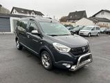 Dacia Dokker Stepway Plus 1.HD/STHZG/NAVI/AHK/CARPLAY - Dacia Dokker Stepway mit Diesel-Antrieb
