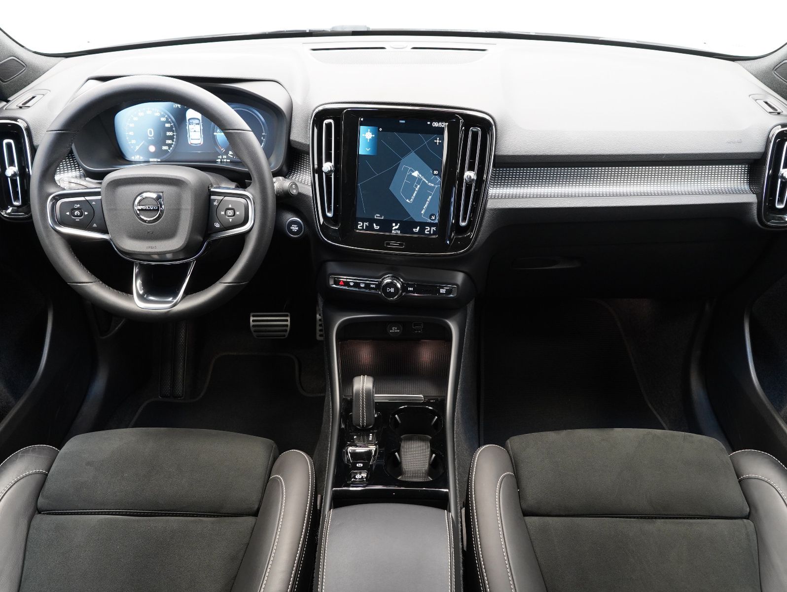 Fahrzeugabbildung Volvo XC40 T5 Recharge Plug-In R Design ACC/KAMERA/AHK
