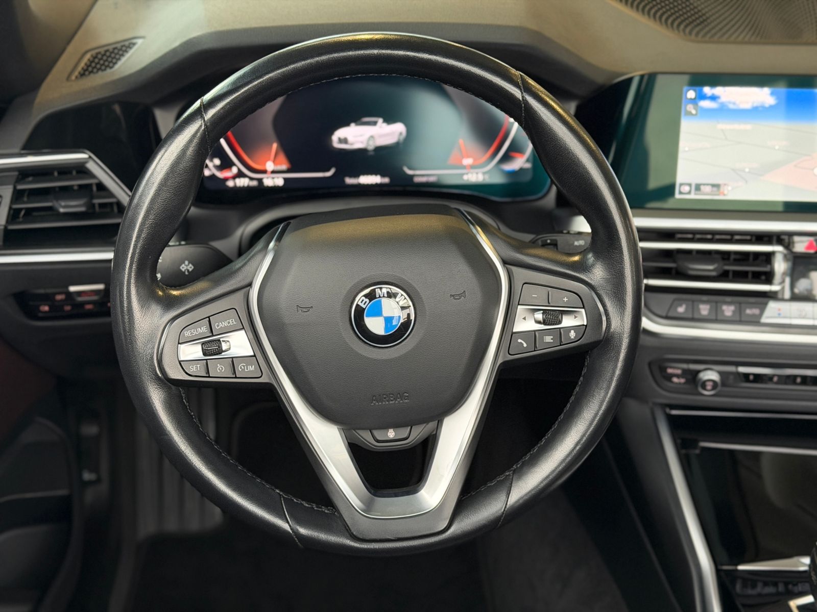 Fahrzeugabbildung BMW 420i Cabrio Shadow Line AHK LEDER LED NAV 18"