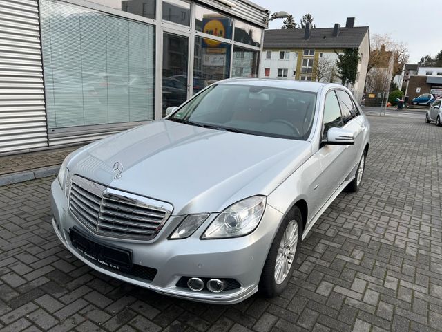 Mercedes-Benz E 220 E -Klasse Lim. E 220 CDI BlueEfficiency