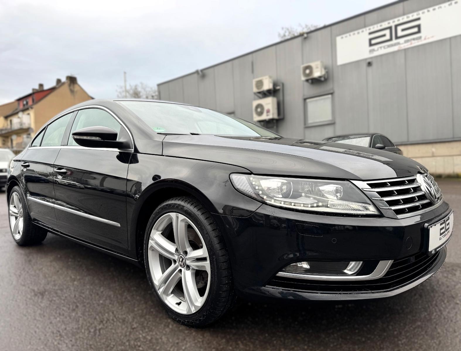 Volkswagen Passat CC 2.0TDI DSG *2.Hand/Navi/Bi-Xenon/AHK*