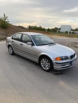 BMW 316i - - BMW 316 aus 2001: 316i