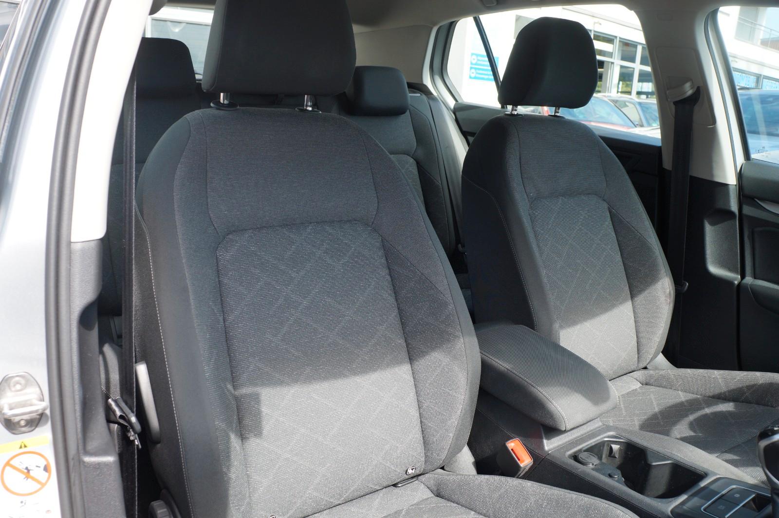 Volkswagen Golf VIII Life*LED*PDC*NAVI*SHZ*DIGITAL COCKPIT*, миниатюра 10