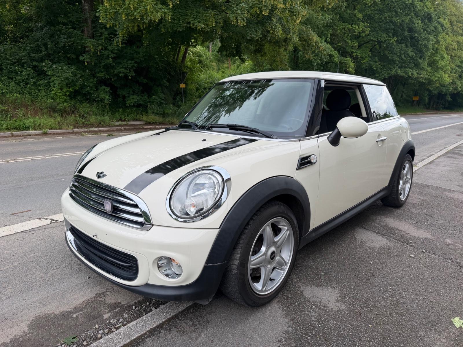 MINI ONE Mini One 1,6 PEPPER *KLIMATRONIK*EURO5*