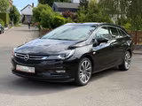 Opel Astra K Sports Tourer Innovation*NAVI*TEILLEDER* - Opel Astra mit Diesel-Antrieb: Kombi