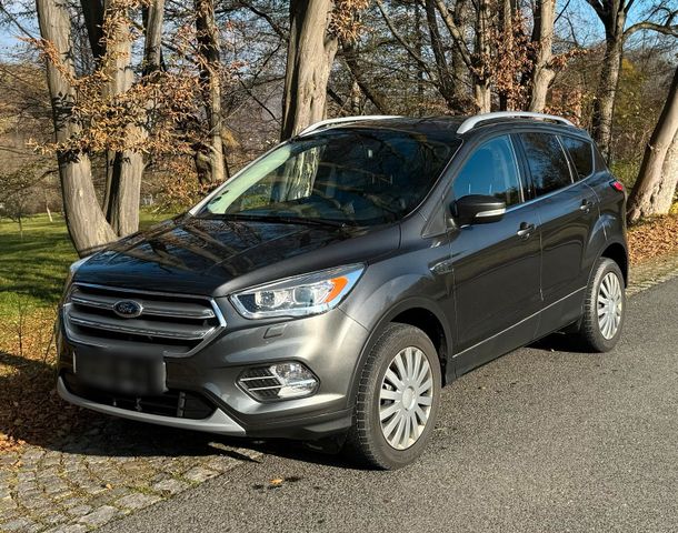 Ford Kuga - Winterpaket/Designpaket/AHK